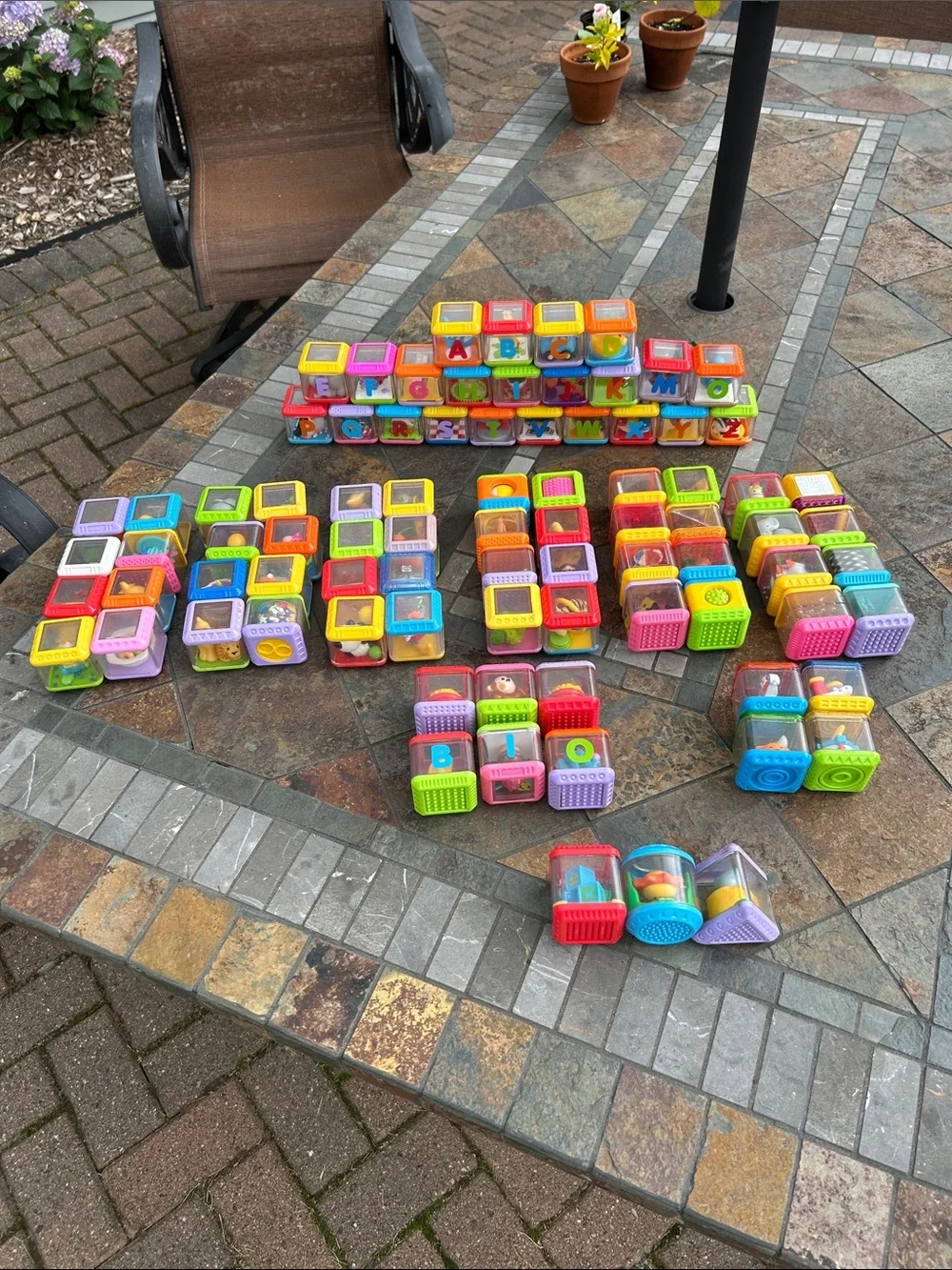 Vintage Fisher Price Peek A Boo Colorful Alphabet and Sensory Toy Blocks Lot‎ 84
